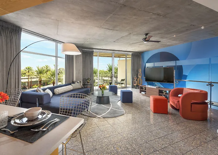 Hotel Valley Ho 4*