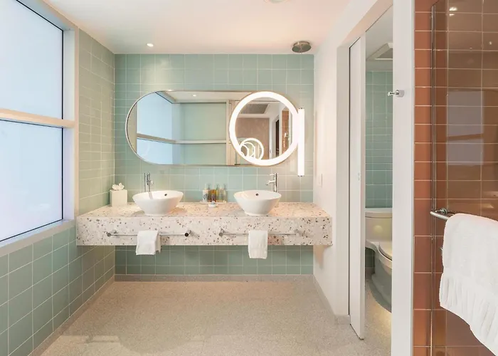 Hotel Valley Ho 4*