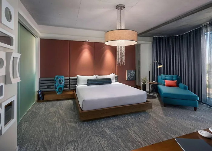 Valley Ho Hotel
