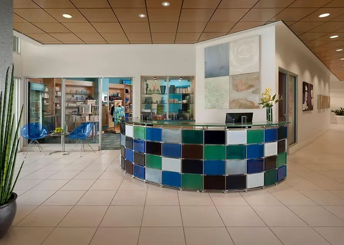 Hotel Valley Ho 4*