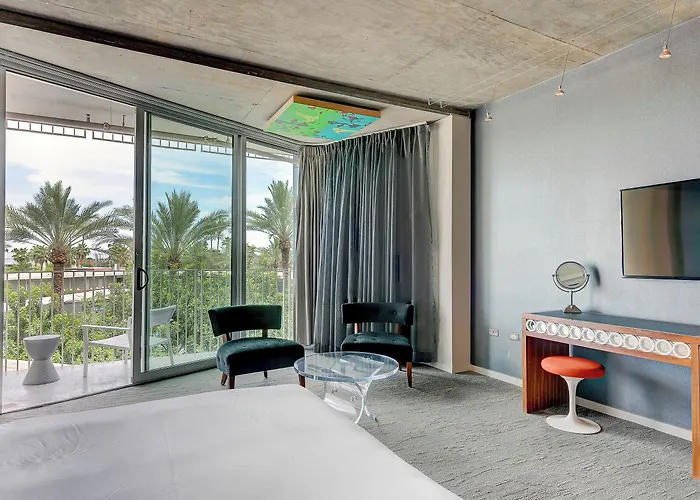 Valley Ho Hotel